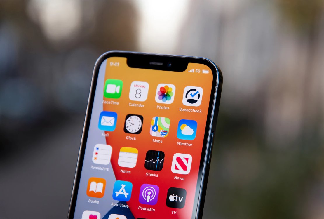 apple iphone 12 ios 2021 unsplash frederik lipfert