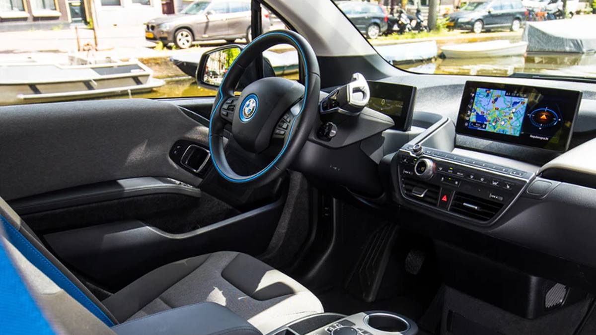 bmw i3 interior unsplash sharenow
