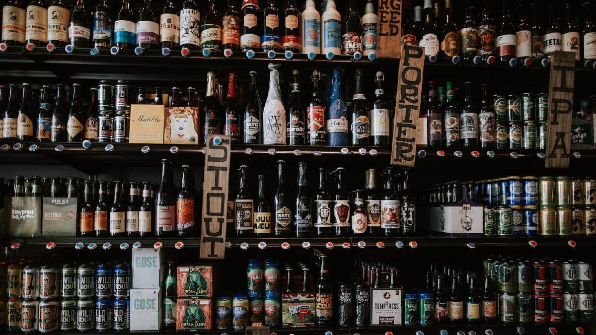 Systembolaget skickade advokater på öltjänsten Beerizer 43 beer christinhumephoto unsplash