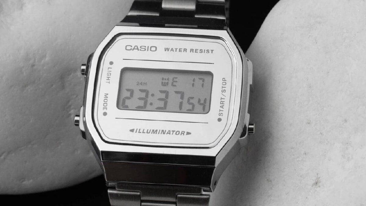 casio f 91w unsplash pavlo talpa 2023 2