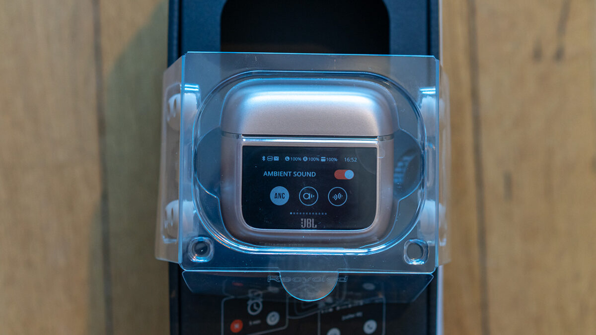 Test: JBL Tour Pro 3 - utmärkta för både Android & iOS 45 jbl tour pro 3 tekniksmart 2 2024