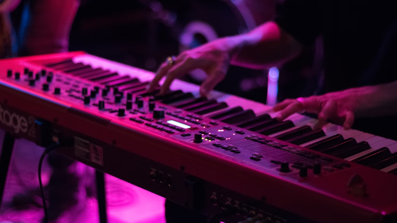 Windows 11 har stöd för MIDI 2.0 (nyheterna) 43 music keyboard unsplash