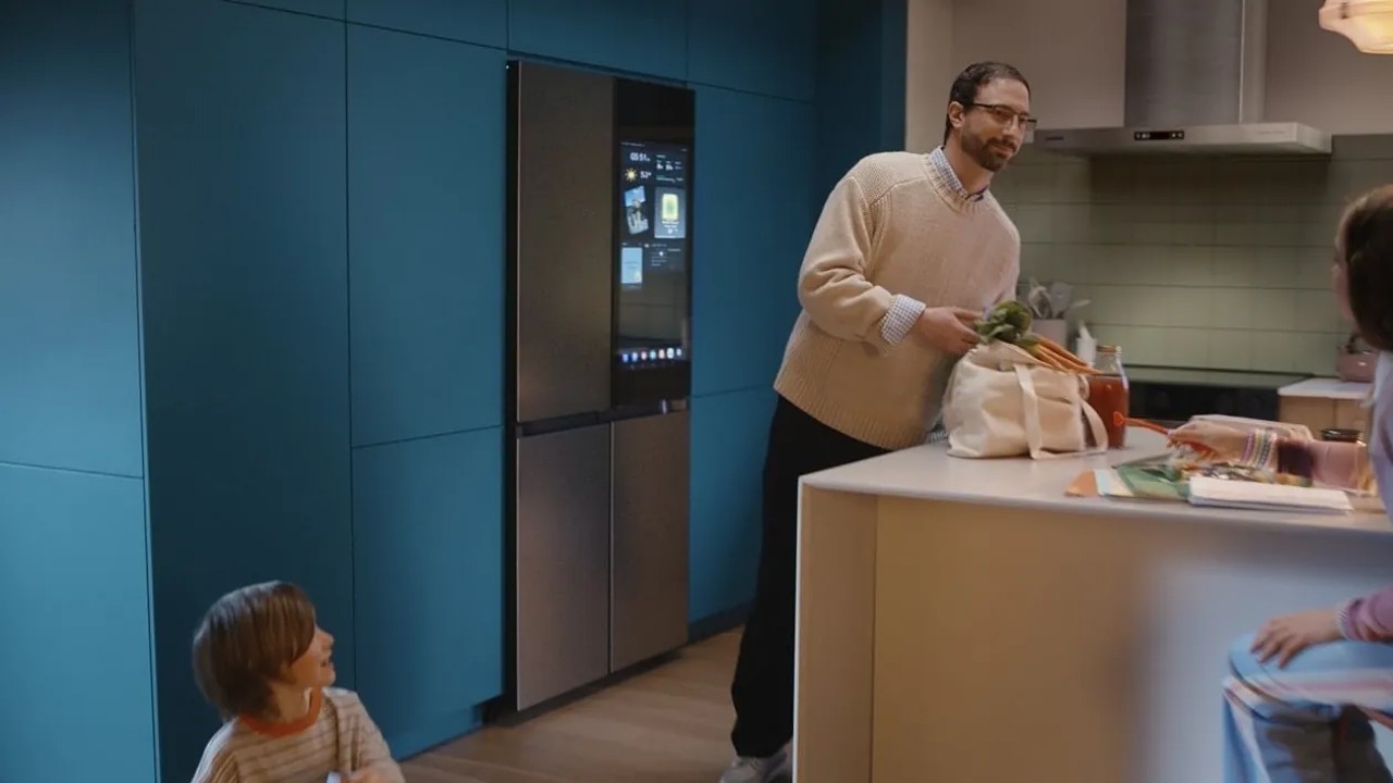 Samsung börjar visa reklam på kylskåp med inbyggd skärm 43 samsung smart fridge press